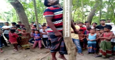 চাঁদপুর হাইমচর স্বামীকে মেরে গাছে ঝুলিয়ে রেখেছে অভিযোগ নিহতের স্ত্রীর, সন্দেহের তীর নিহতের ছোট ভাইয়ের দিকে চাঁদপুর হাইমচর স্বামীকে মেরে গাছে ঝুলিয়ে রেখেছে অভিযোগ নিহতের স্ত্রীর, সন্দেহের তীর নিহতের ছোট ভাইয়ের দিকে