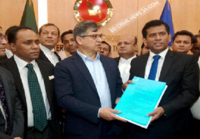 গুমের ঘটনায় হাসিনার বিরুদ্ধে অভিযোগ জমা সালাহউদ্দিন আহমেদের